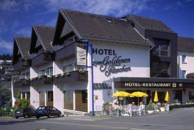 Отель Hotel Zum Goldenen Fässchen
