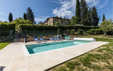 Holiday home Stunning home in Impruneta with WiFi, 3 Bedrooms and Outdoor swimming pool