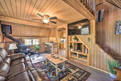 Holiday home Rustic Florissant A-Frame with Spacious Deck!