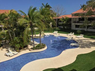 Resort Coronado Luxury Club & Suites