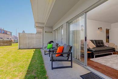 Дом отдыха Suite by the Sea - Mt Maunganui Holiday Apartment