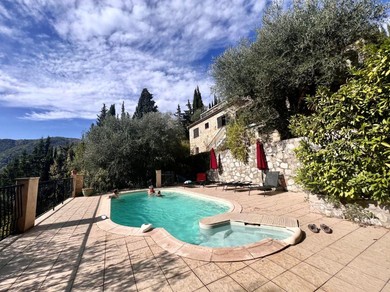 Grande Villa avec piscine privée proche Nice, 12 personnes