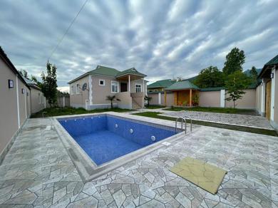 Star Villa with swimming pool