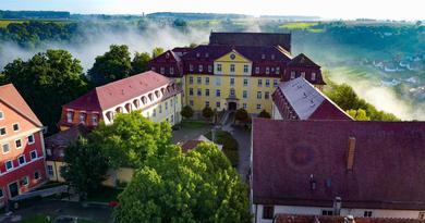 Отель Schlosshotel Kirchberg