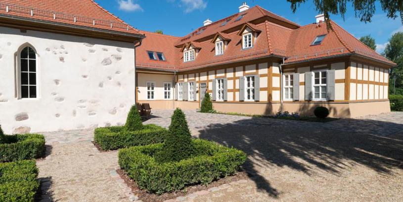 Апартаменты Schloss Beuchow