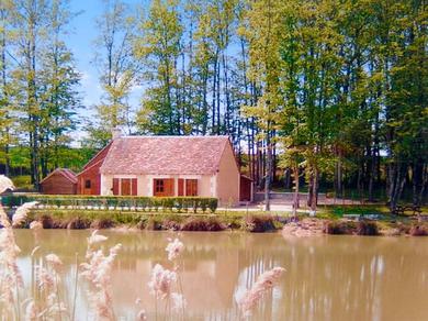 Дом отдыха Maison de 3 chambres avec vue sur le lac piscine partagee et jardin clos a Villentrois Faverolles en Berry