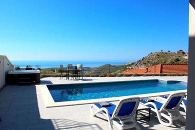 Luxury Villa Ragusa with private pool and Jacuzzi near Dubrovnik
