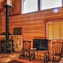 Holiday home Remote Antimony Log Cabin with Green Meadow Views!