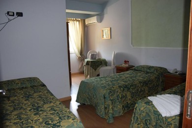 Отель Guardanapoli