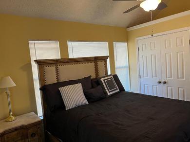 Apartments 3 BR Pigeon Forge Chalet! Beautiful new furnishings low price !