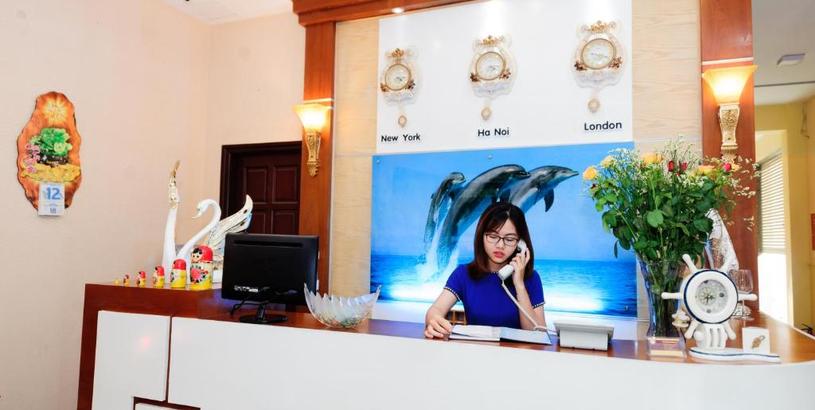 Отель Khách sạn Hướng Dương