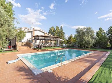 Holiday home Alluring holiday home in Assoro with private pool