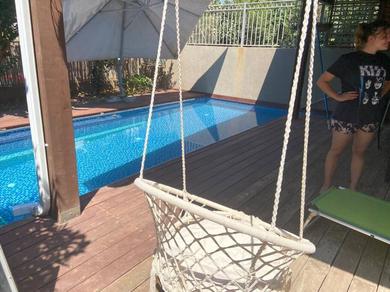 Дом отдыха 4 bedroom retreat with a pool in best location.