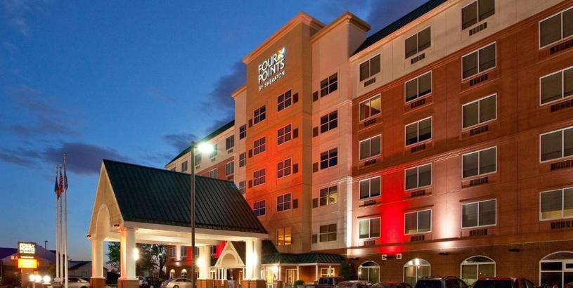 Отель Four Points by Sheraton Louisville Airport