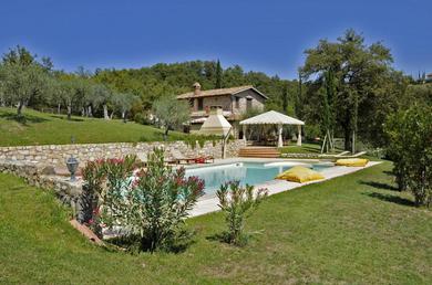 Вилла Villa degli Ulivi - Felcete