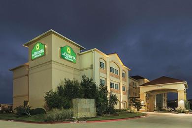 Отель La Quinta by Wyndham Woodway - Waco South