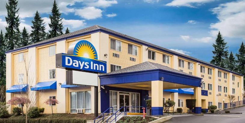 Отель Days Inn by Wyndham Seattle Aurora
