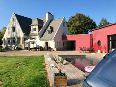 Вилла Villa de 4 chambres avec piscine privee jardin amenage et wifi a Plouigneau