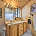 Holiday home Private Nature Escape - Drive to Fishing and Hiking!