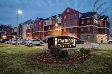 Отель Staybridge Suites Washington D.C. - Greenbelt, an IHG Hotel