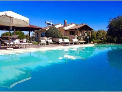 Дом отдыха Alghero, Villa Mariposa with swimming pool for 1214 people