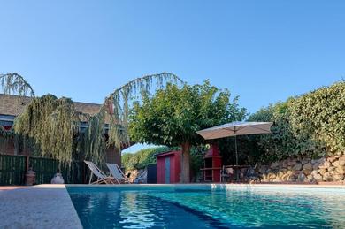 Holiday home El Cedre Blau Vivienda con piscina en Granollers