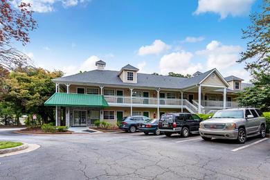 Motel HomeTowne Studios by Red Roof Atlanta – Lawrenceville