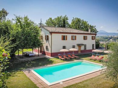Вилла Luxury Villa in Pantana Serralta with Swimming Pool