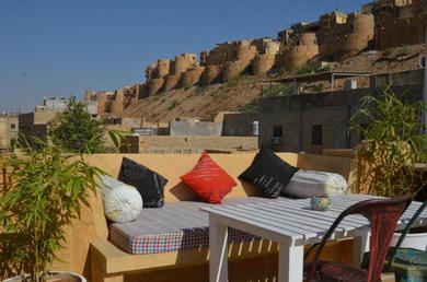 Hostel Hotel Titanic Jaisalmer