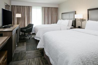 Hotel Hampton Inn & Suites-Hudson Wisconsin