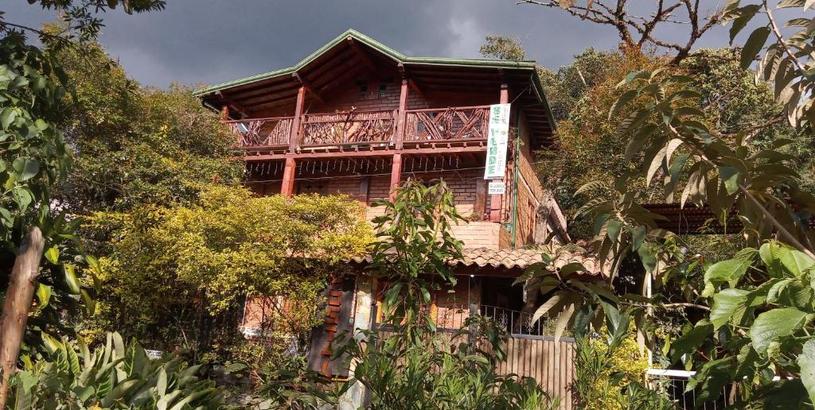 Guest house Bosques del río