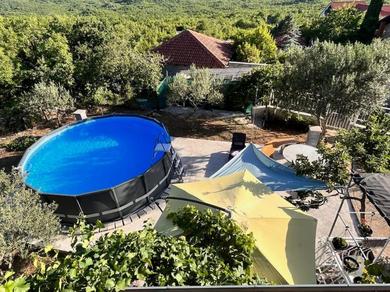 Holiday home Kuća s bazenom -blizu Splita