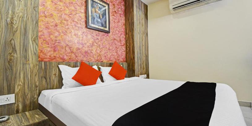 Отель Vaccinated Staff - Capital O 81232 Hotel Shiv Vilas