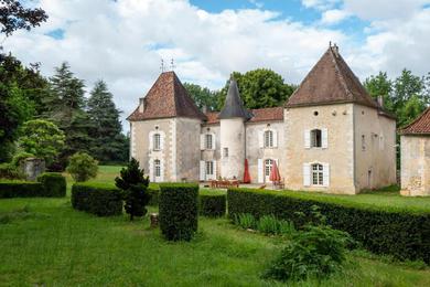 Гостевой дом Chateau La Rochette