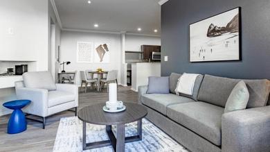 Hotel Modern Apartment in Prime Location ID7779X37