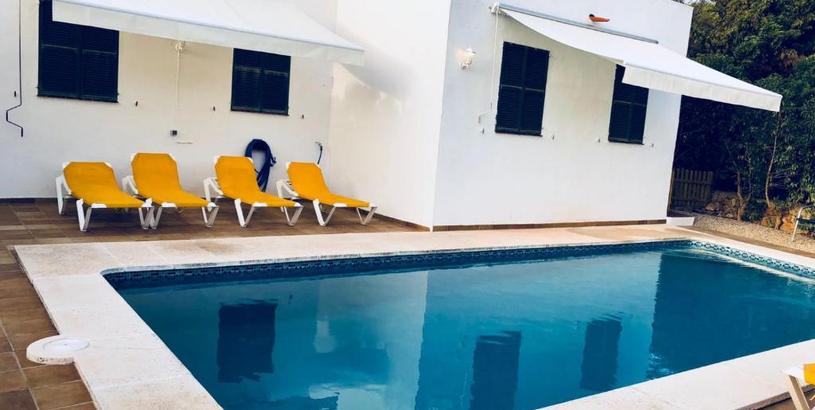 Holiday home Casa con piscina compartida en Addaia