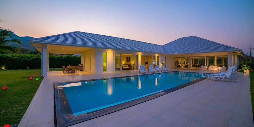 Вилла Luxury Modern 4 Bedroom Pool Villa PH111