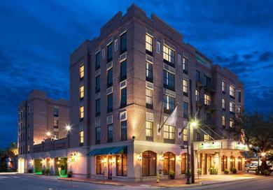 Hotel Holiday Inn Savannah Historic District, an IHG Hotel