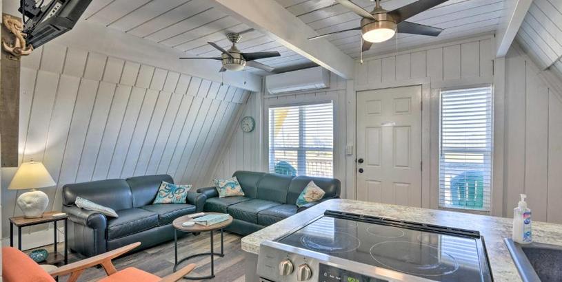 Holiday home A-Frame Home with Deck - 2 Blocks to Surfside Beach!