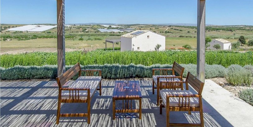 Apartments Stunning apartment in Noto with WiFi and 1 Bedrooms
