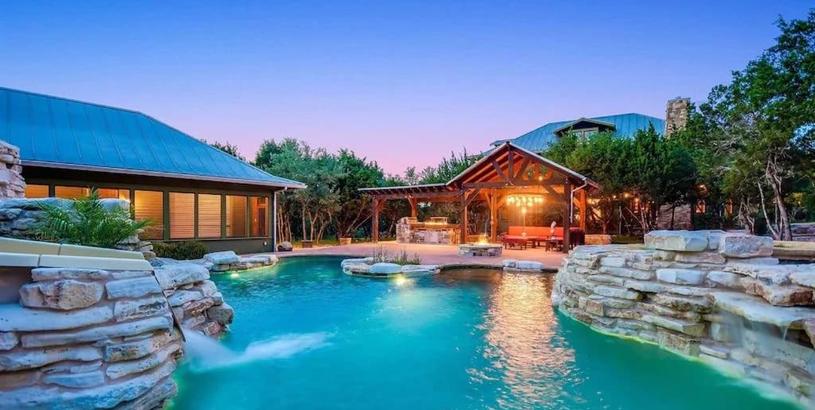 Отель Grit&Grace Ranch - Private Resort Style Pool & Spa