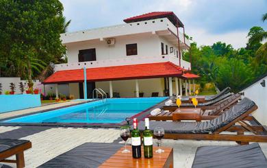 Вилла Villa Talpe Inviting 5 Bedrooms & Massage Pool