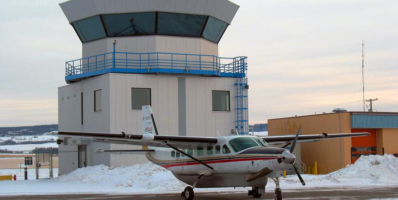 Dawson Creek Airport (YDQ), Dawson Creek, Canada