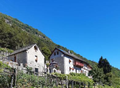 Guest house OSSOLA DAL MONTE
