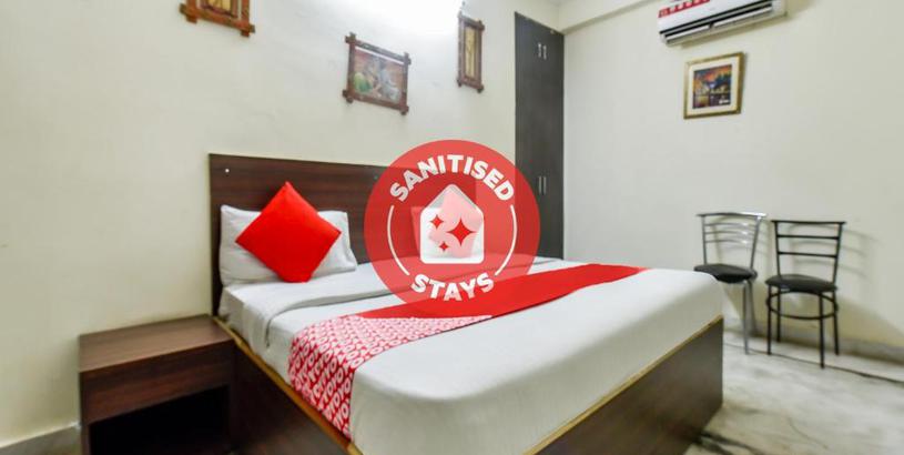 Hotel Vaccinated Staff - OYO Flagship 74226 Shri Sai Shyam