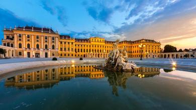 Апартаменты Ruby luxurious apartment with view of Schönbrunn Palace