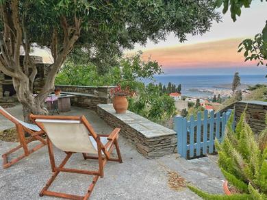 Апартаменты Cycladic Flat with Private Garden & Sea Views