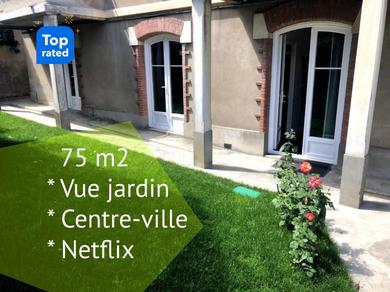 Apartments LE 10 AVRIL - T3 75m2 Centre Ville