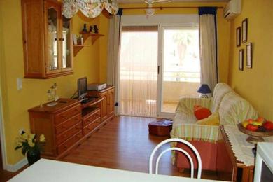 Apartments One bedroom appartement at Canet d'en Berenguer 100 m away from the beach with furnished terrace