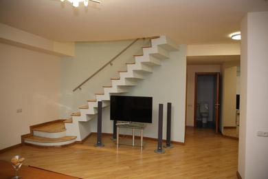 Beautiful Duplex apartment in the small center